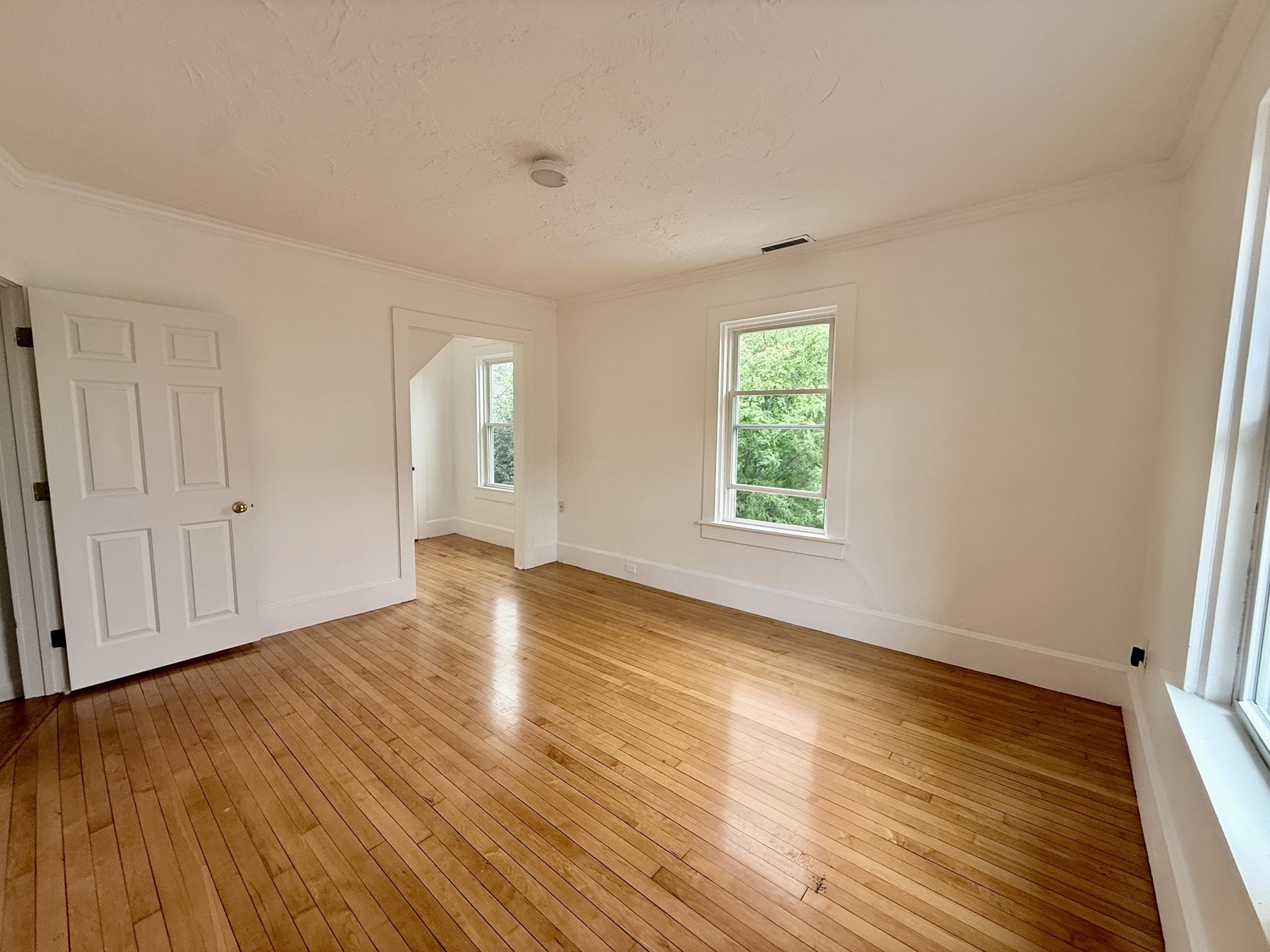 5 Stoneland Rd # 2 Property Photo 10