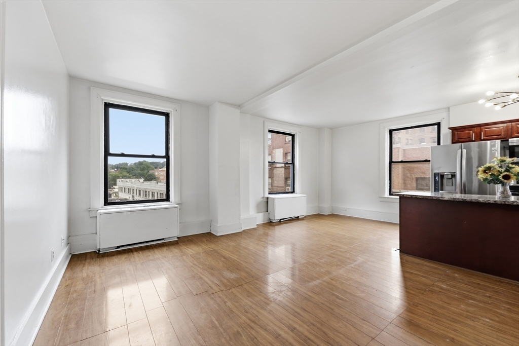 140 Chestnut St # 319 Property Photo 11