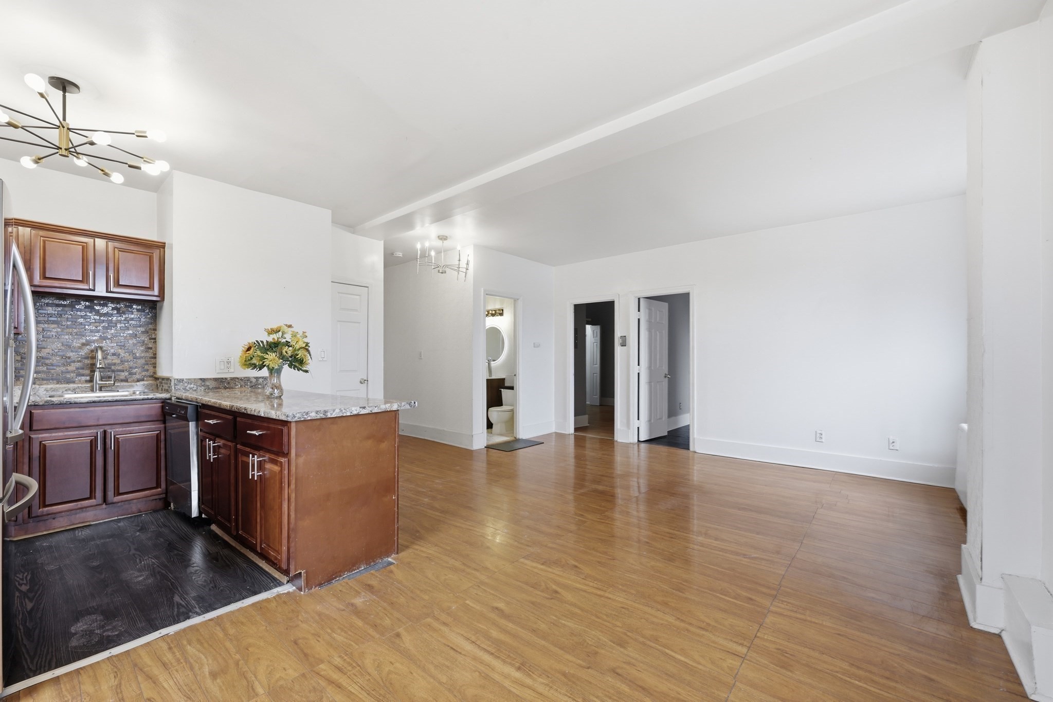 140 Chestnut St # 319 Property Photo 14