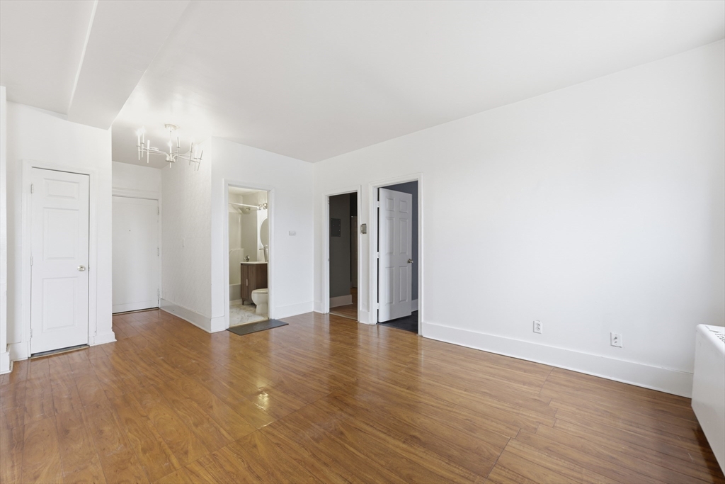 140 Chestnut St # 319 Property Photo 22