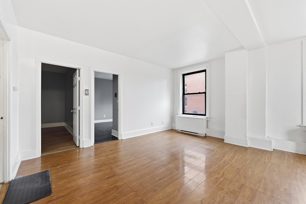 140 Chestnut St # 319 Property Photo 23