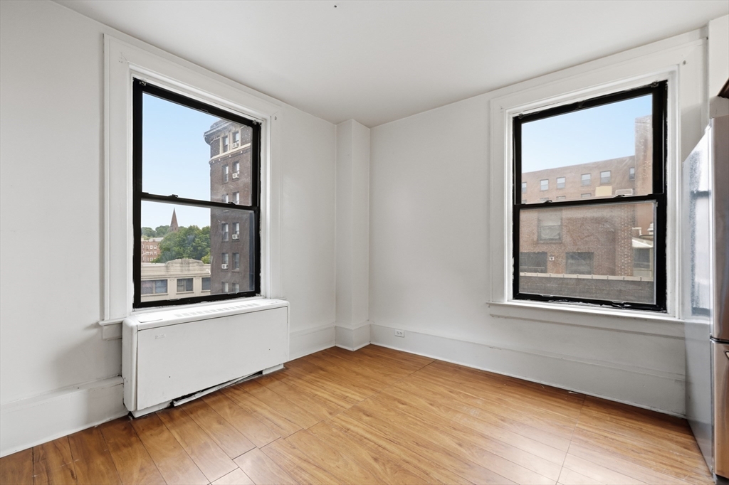 140 Chestnut St # 319 Property Photo 24