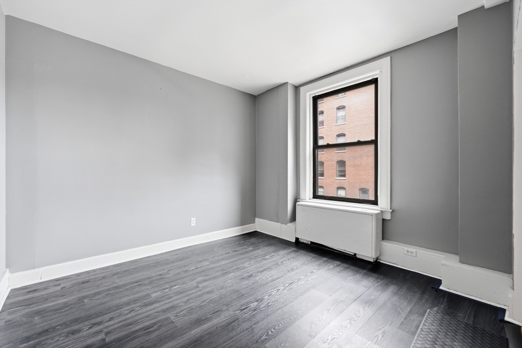 140 Chestnut St # 319 Property Photo 26