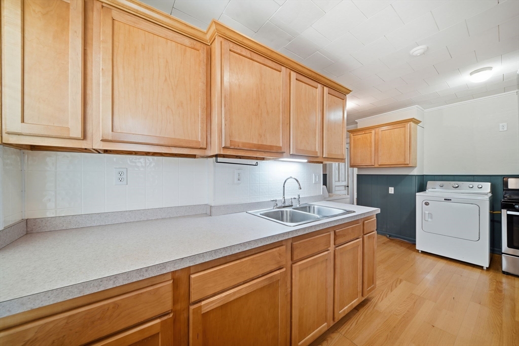 384-386 High St Property Photo 29