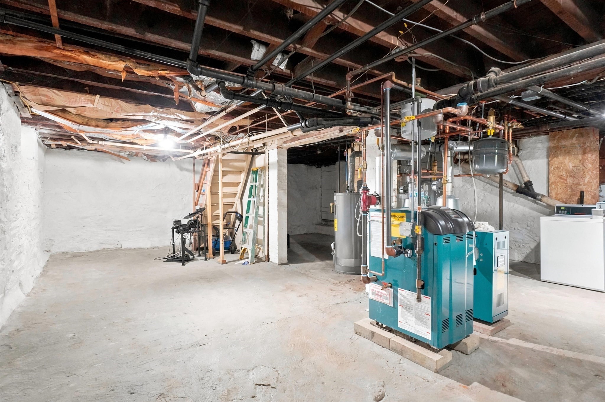 17 Dow St Property Photo 20