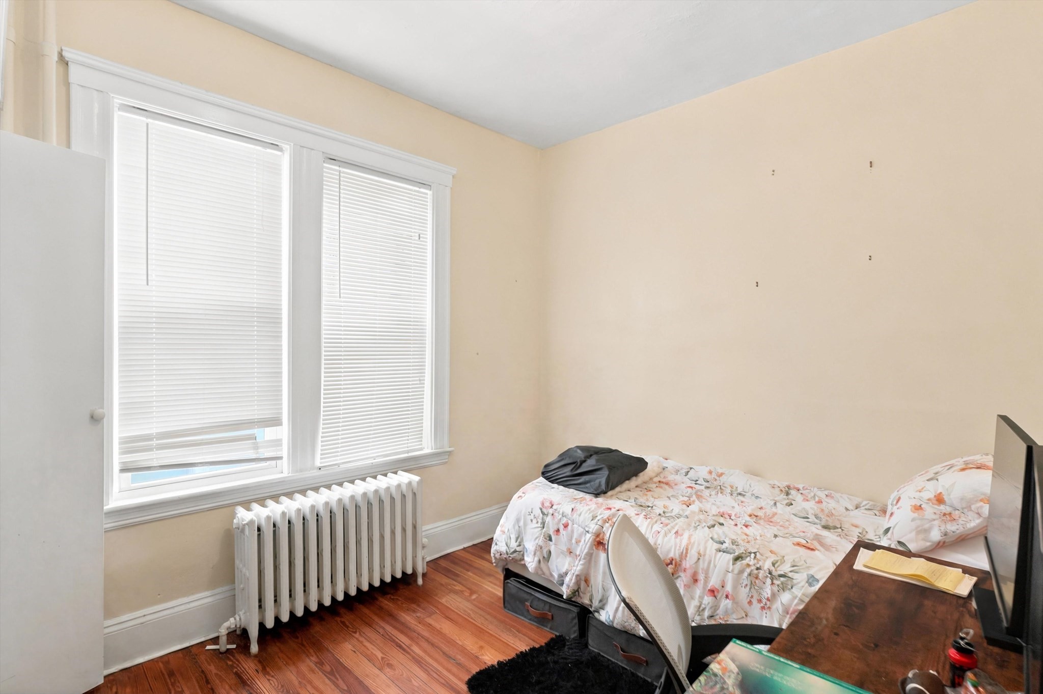 17 Dow St Property Photo 26