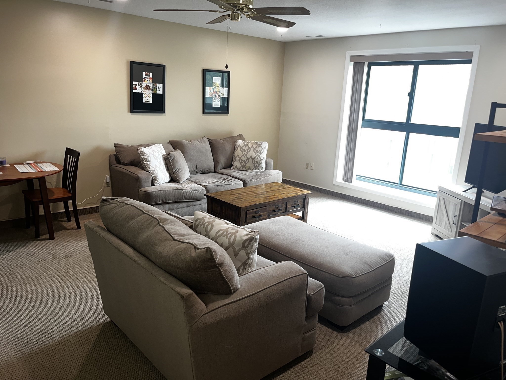 150 Rumford Avenue # 418 Property Photo 4