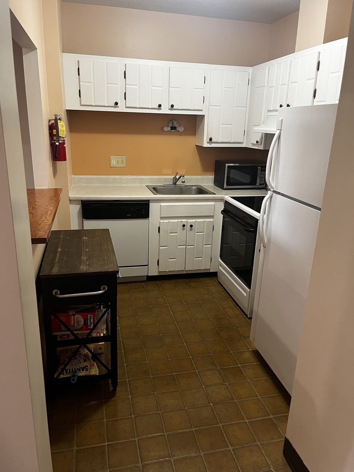 150 Rumford Avenue # 418 Property Photo 11