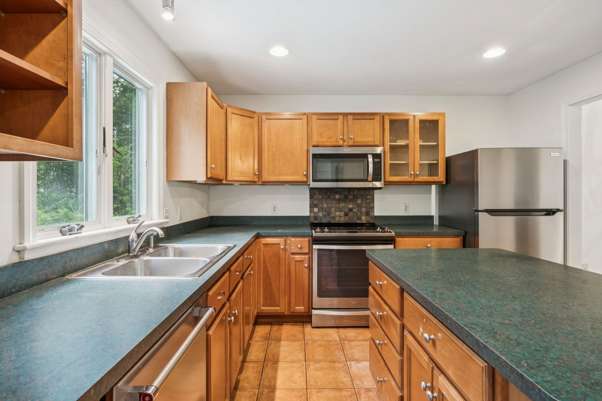 26 Foster Street Property Photo 3