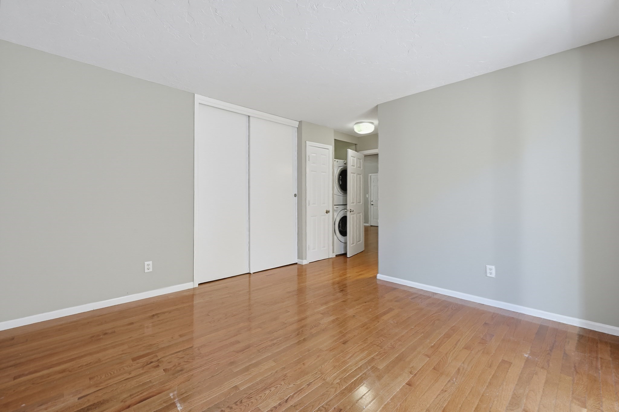 425 Main Street # 9d Property Photo 19