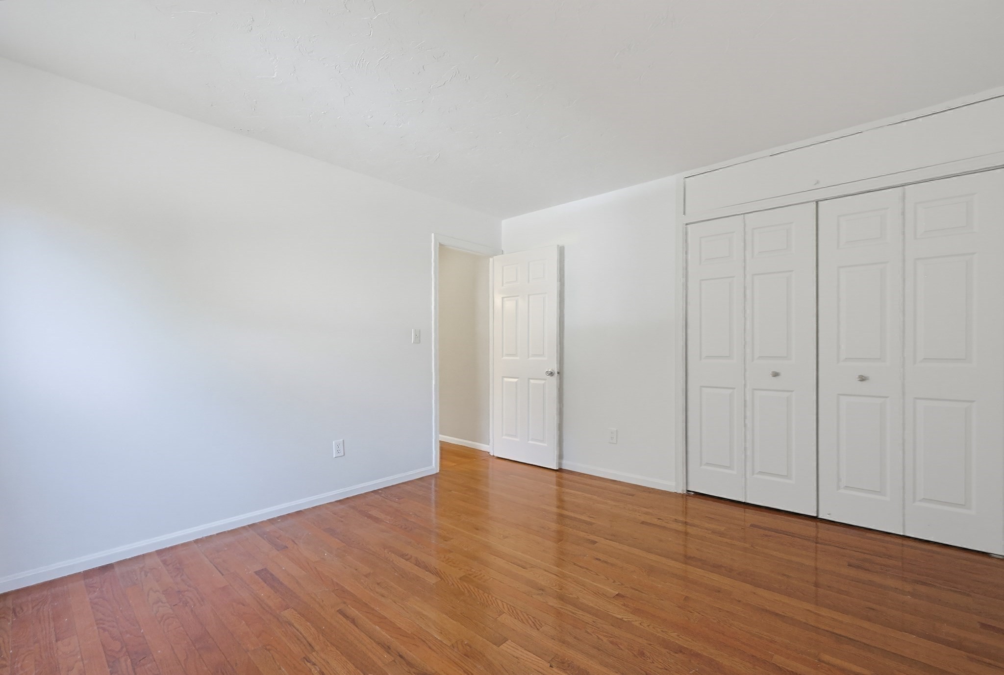 425 Main Street # 9d Property Photo 25