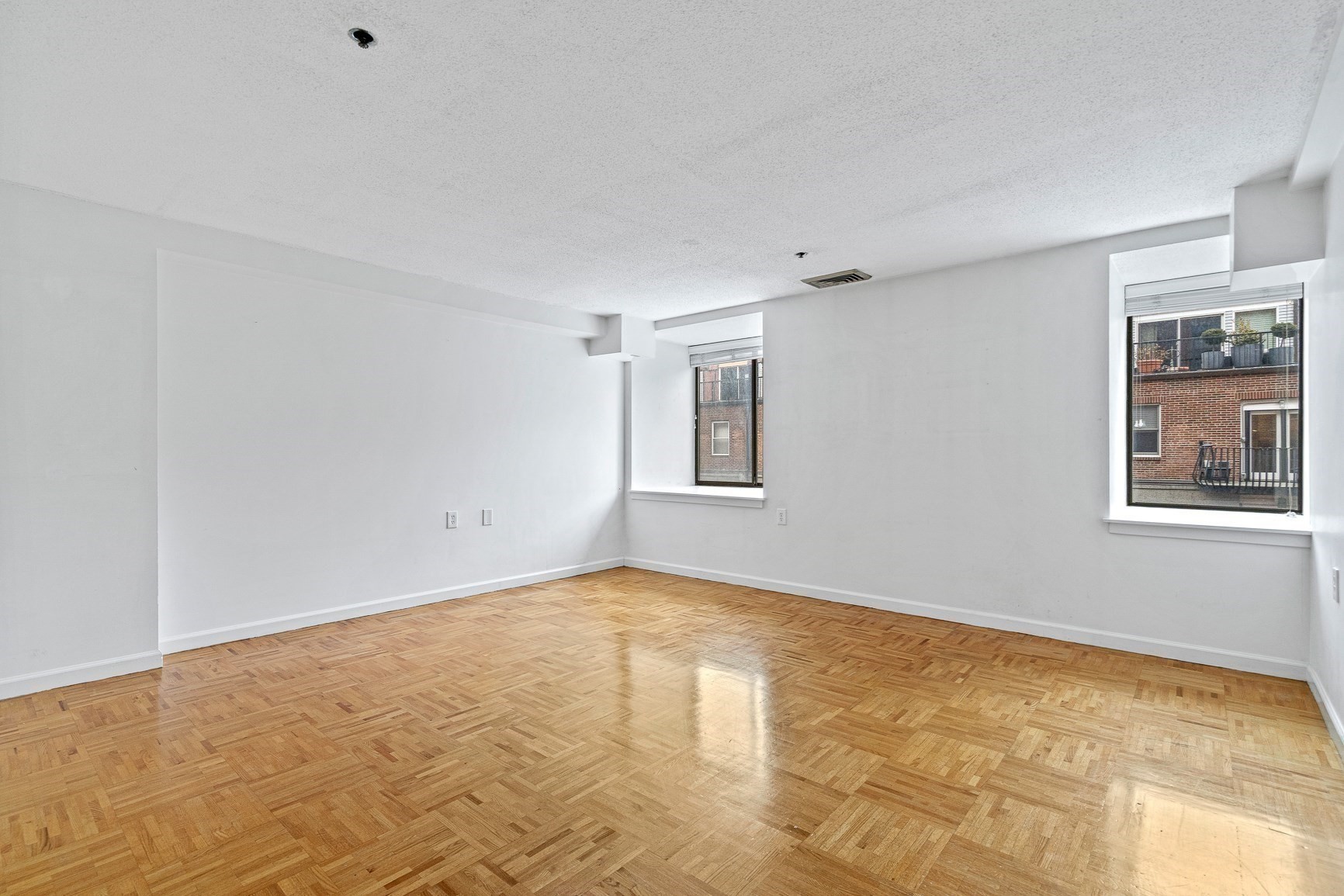 357 Commercial Street # 418 Property Photo 17