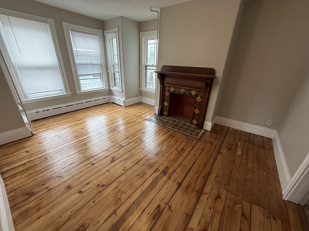 393 Pleasant Street Property Photo 12