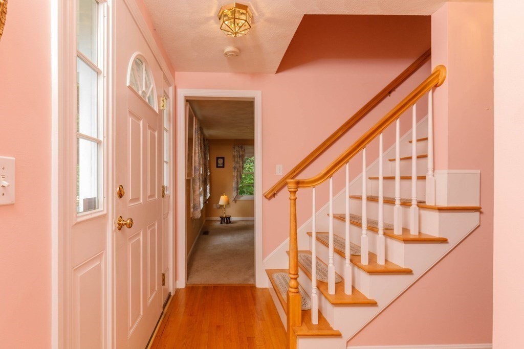 26 Cushing Lane Property Photo 13