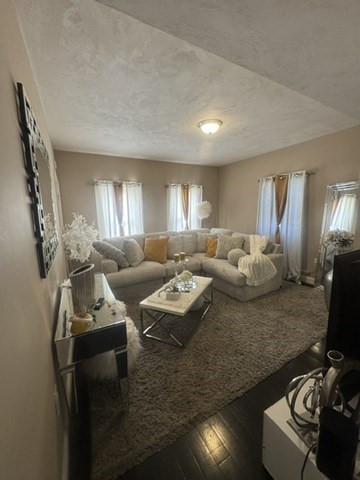 18 Taylor Ave Property Photo 3