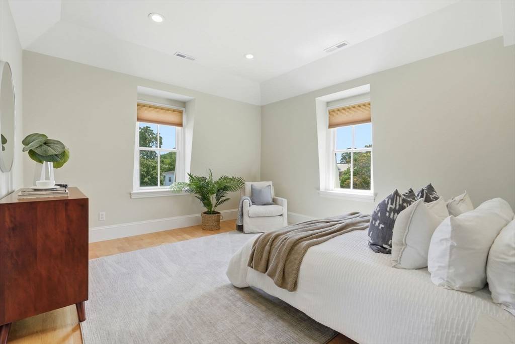 130 Mount Auburn St # 130 Property Photo 17