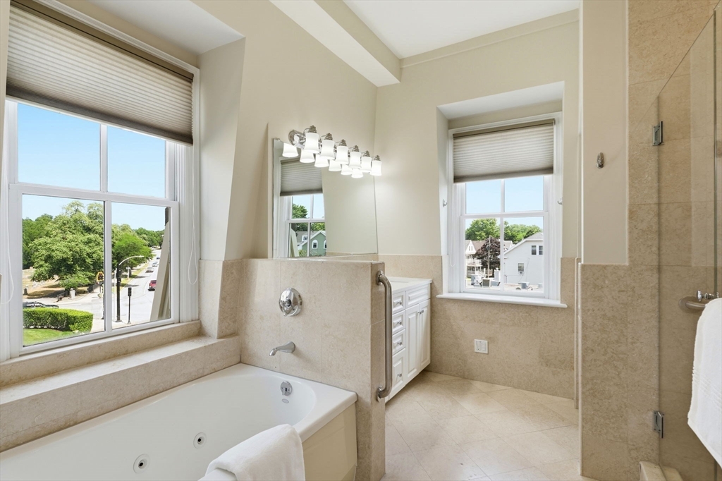 130 Mount Auburn St # 130 Property Photo 19