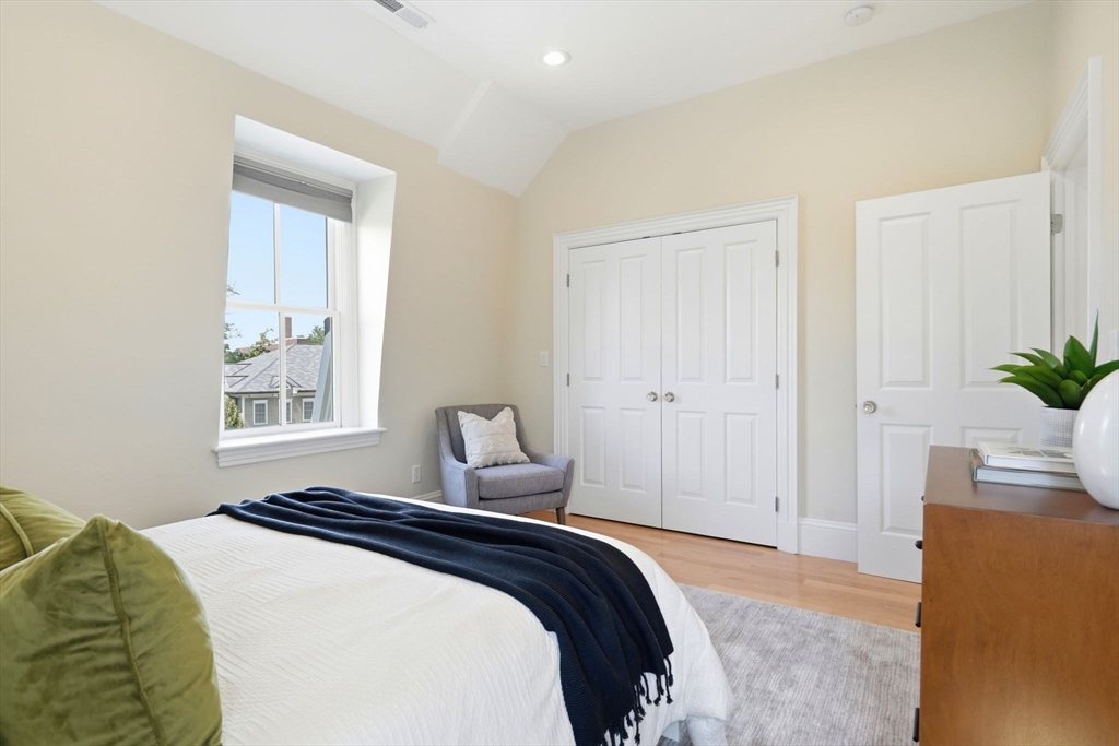 130 Mount Auburn St # 130 Property Photo 23