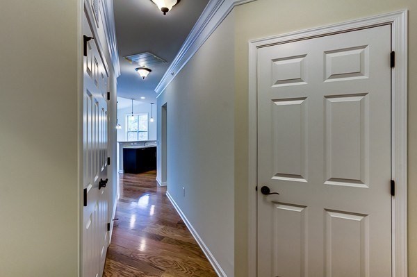 1008 Bradish Ln # 1008 Property Photo 2