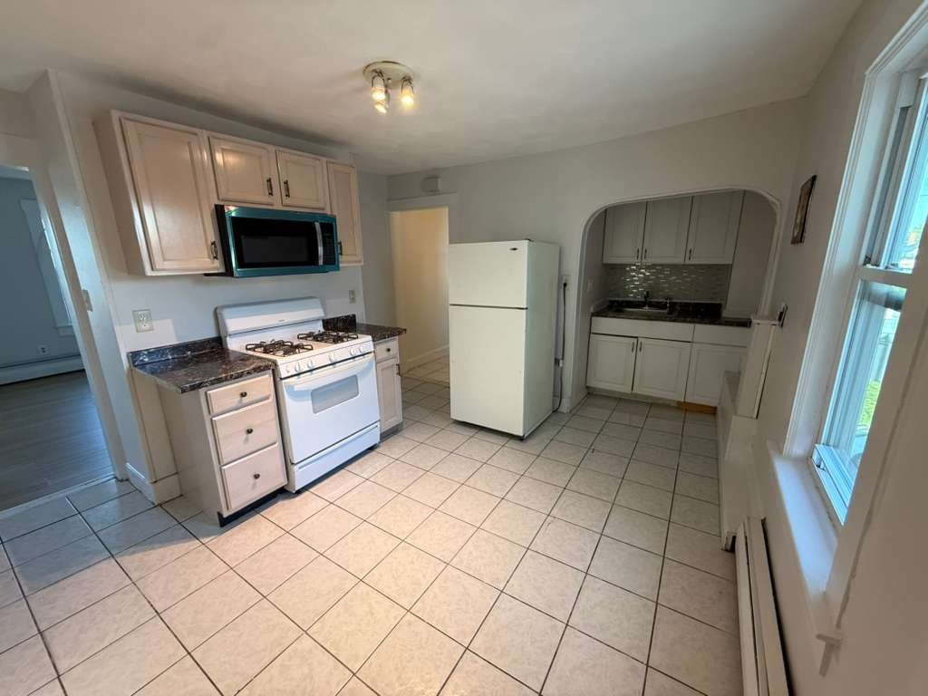 15 Thorndike # 3 Property Photo 1