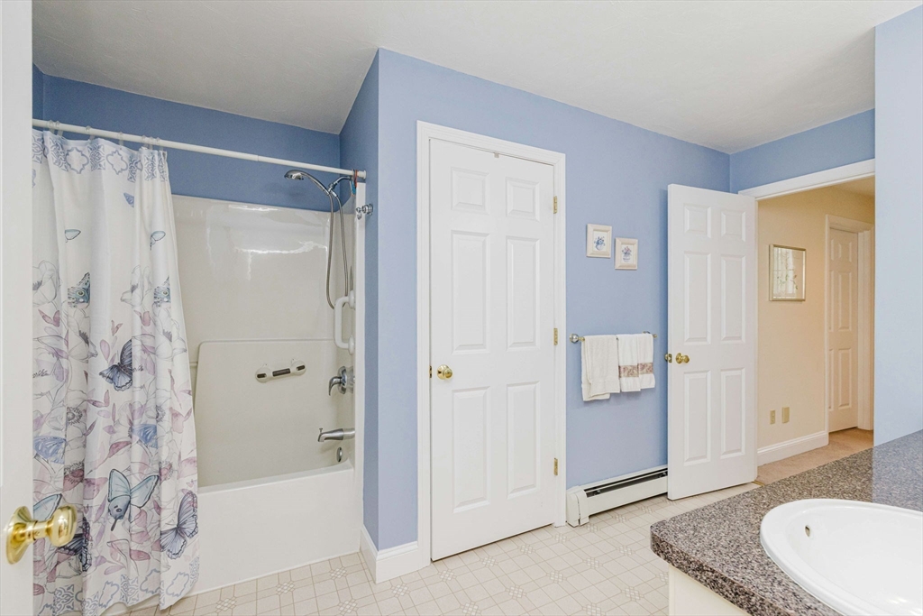 21 Sycamore Dr # 21 Property Photo 24