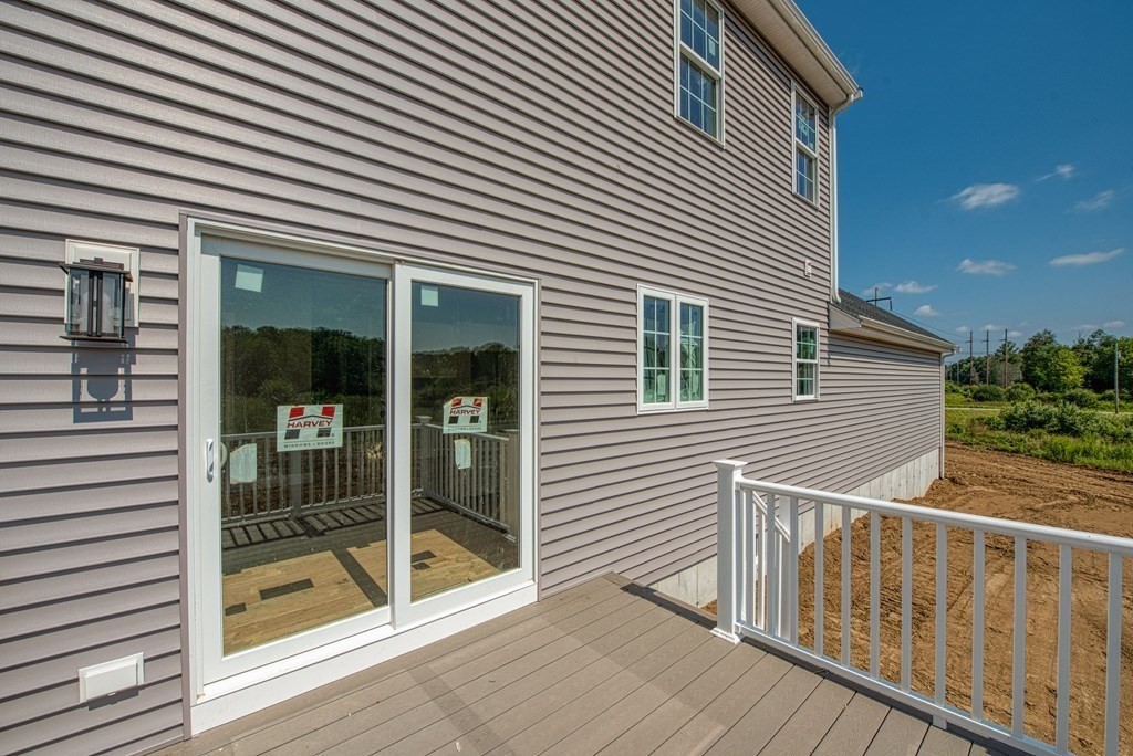 121 John Scott Boulevard Property Photo 4