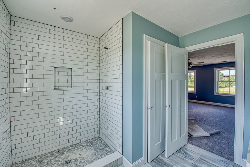 121 John Scott Boulevard Property Photo 20