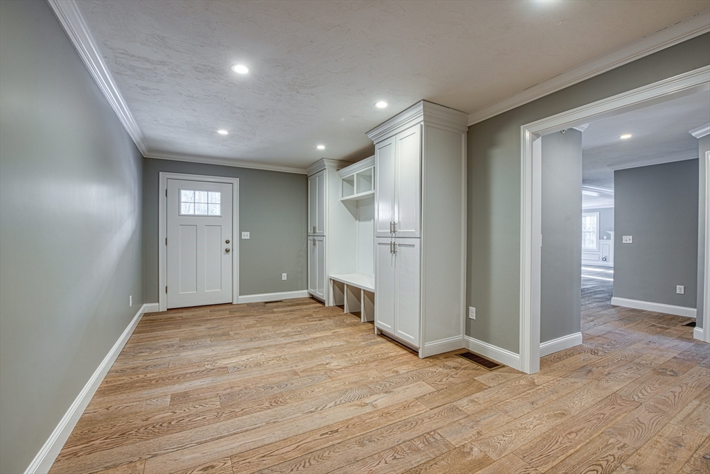 121 John Scott Boulevard Property Photo 33