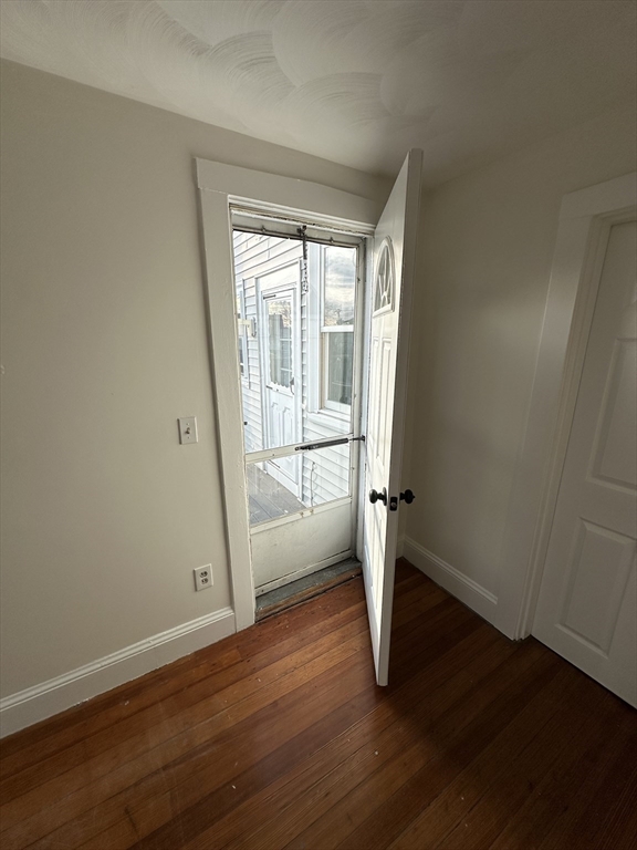 493 Lynn St # 4 Property Photo 19