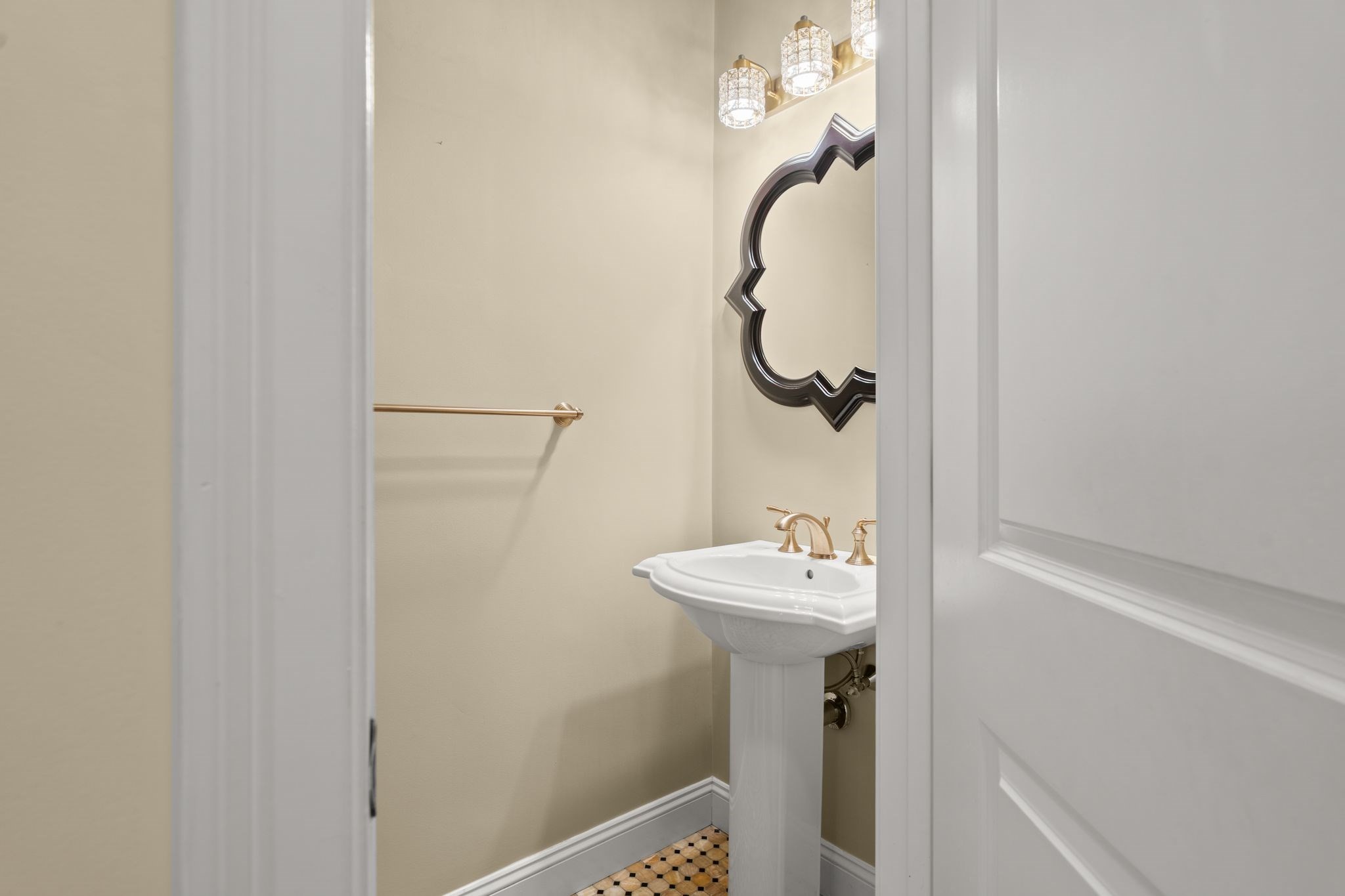 127 Johnson Woods Dr # 127 Property Photo 16