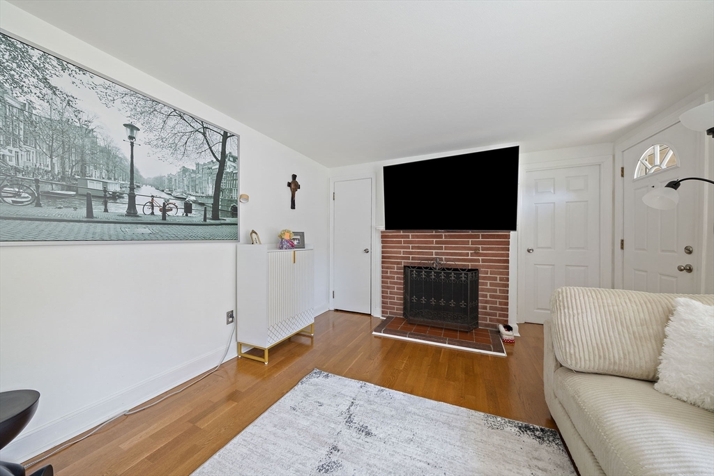 6 Bell Rd Property Photo 7
