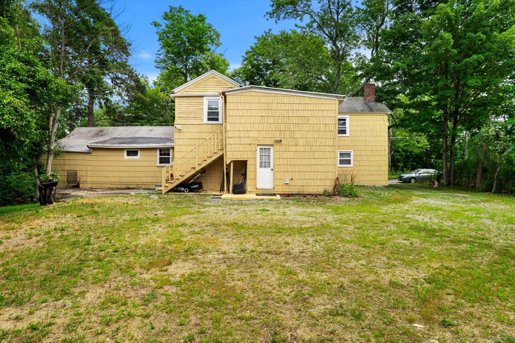 124 Hazen Rd Property Photo 2