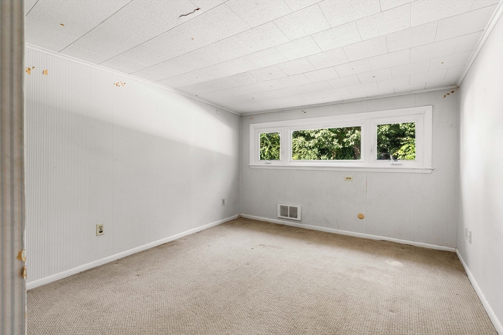 173 Florence Rd Property Photo 37