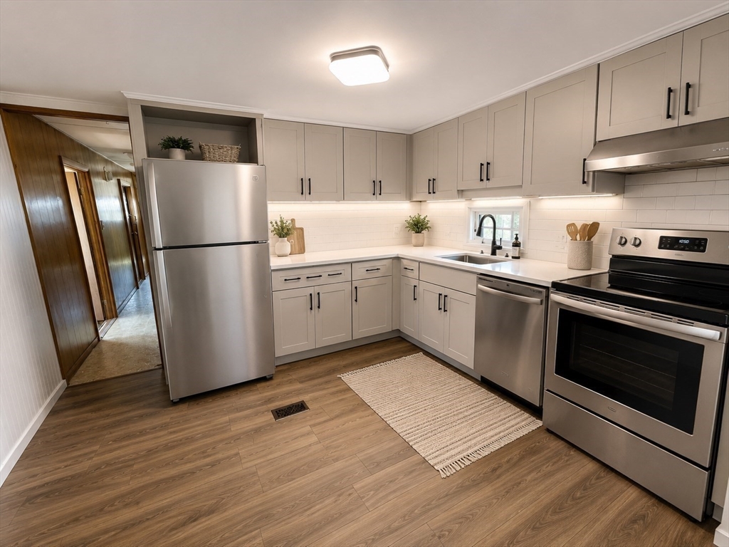 350 West St # 41 Property Photo 16