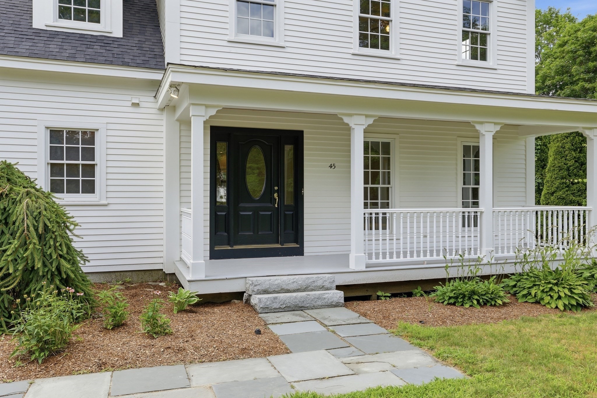 45 King St Property Photo 6