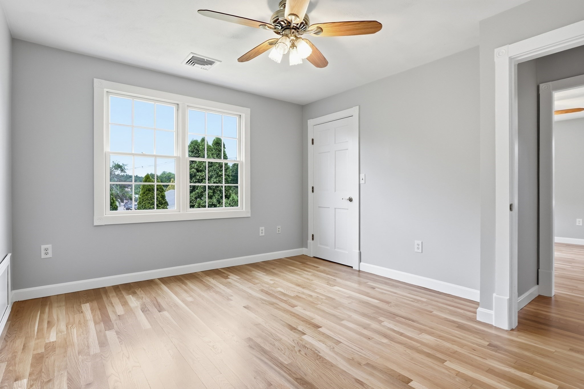 45 King St Property Photo 24