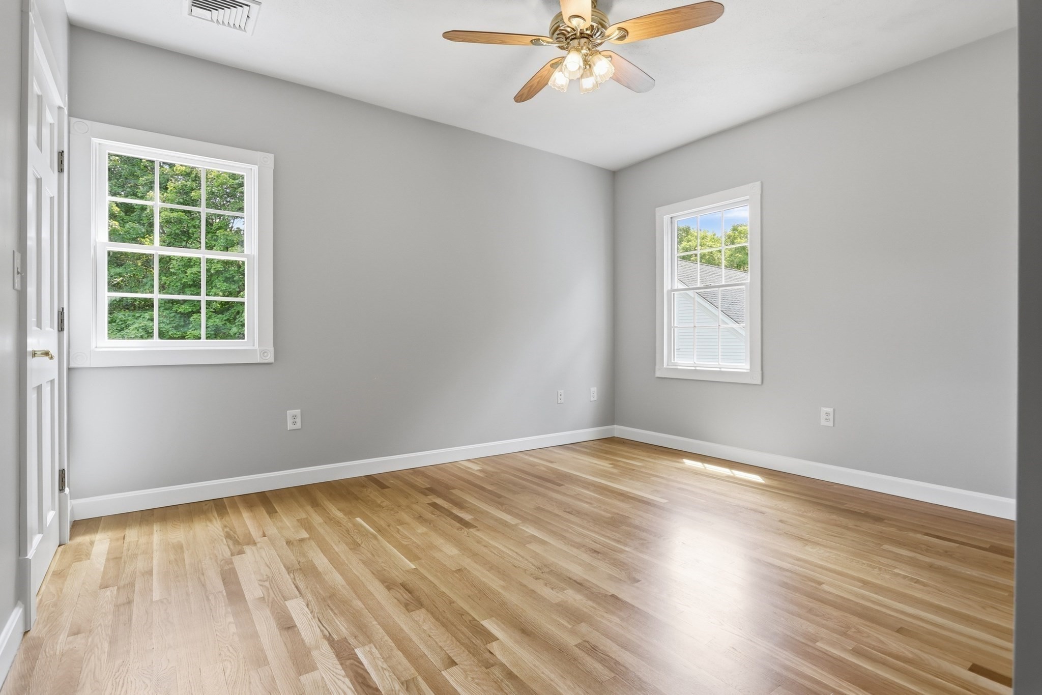 45 King St Property Photo 28