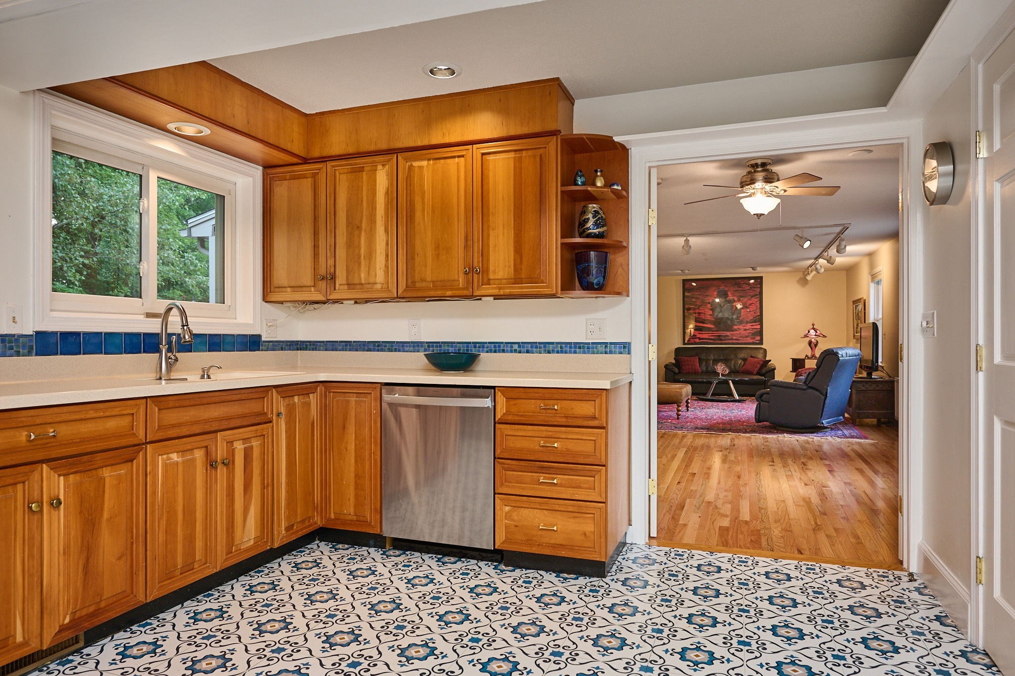 236 N. Maple St. Property Photo 6