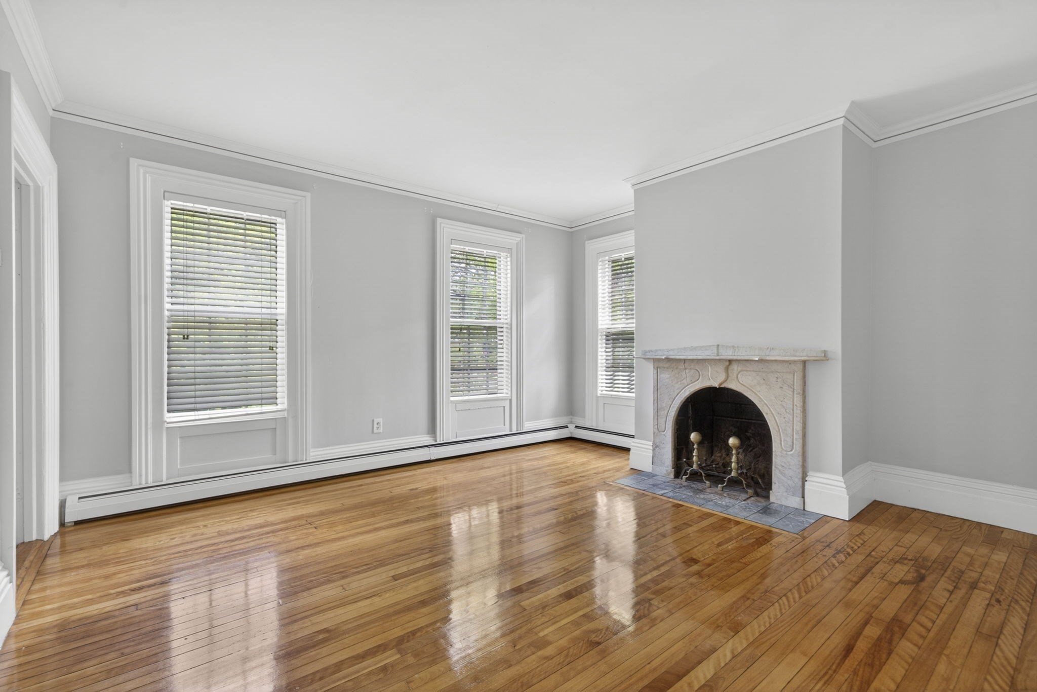 12 Crown St. Property Photo 17