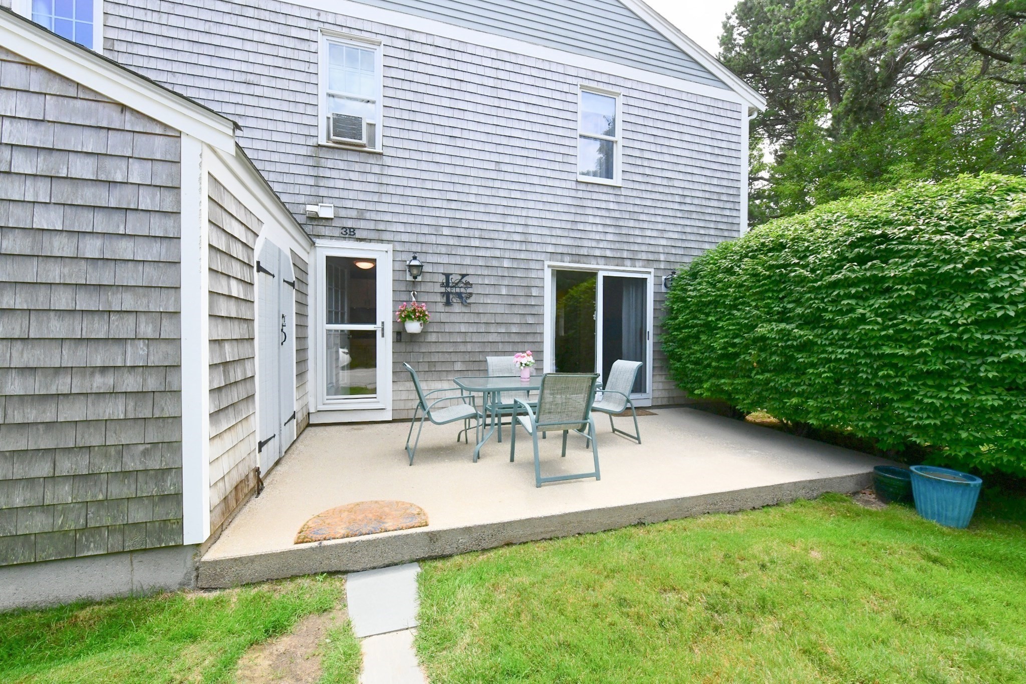 3 Village Green Dr # 3b Property Photo 3