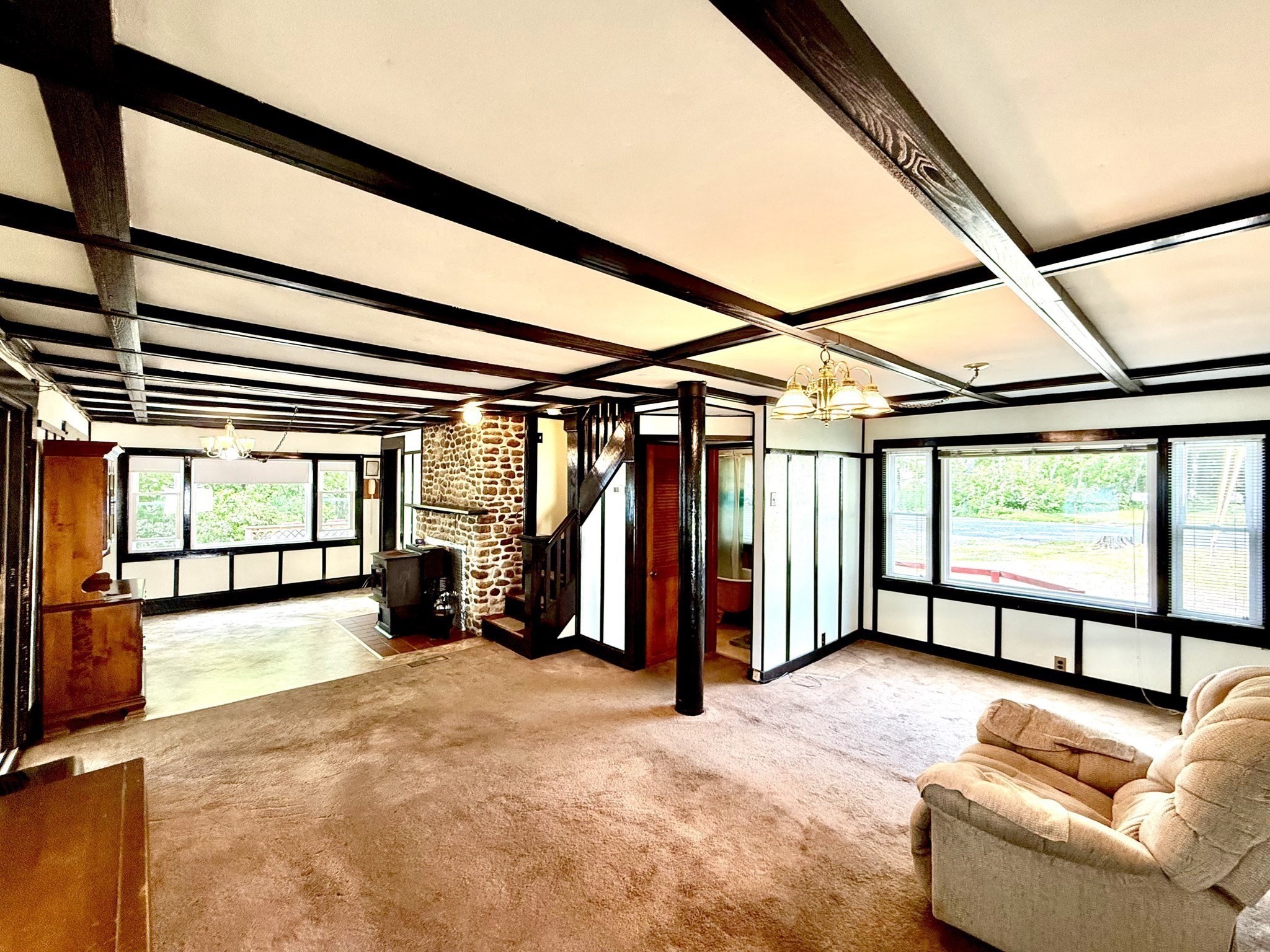 8 Union Rd Property Photo 9