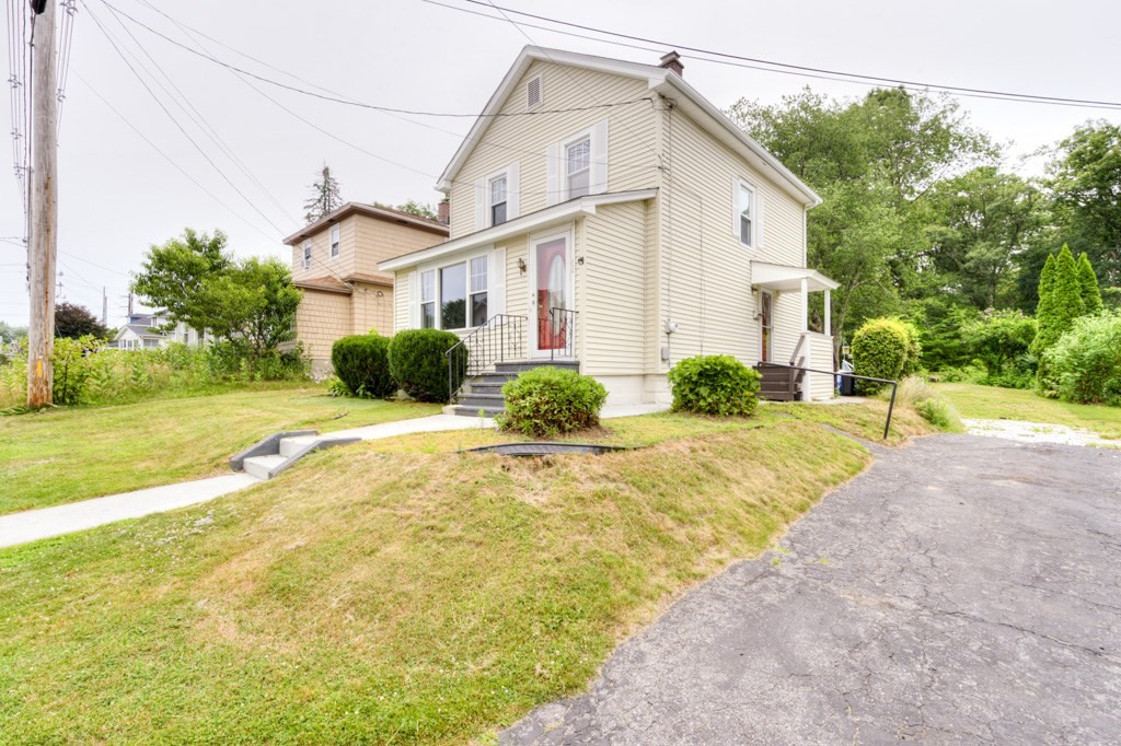 62 Rolfe Ave Property Photo 2