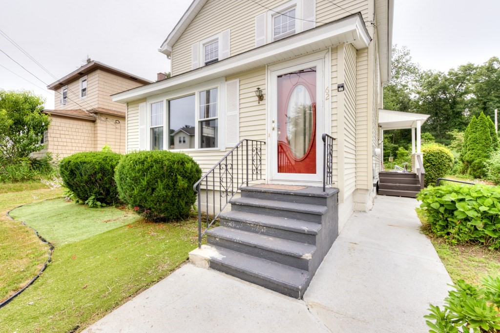 62 Rolfe Ave Property Photo 3