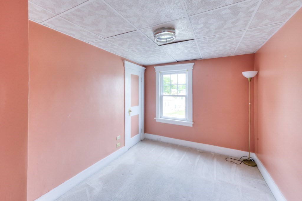 62 Rolfe Ave Property Photo 19