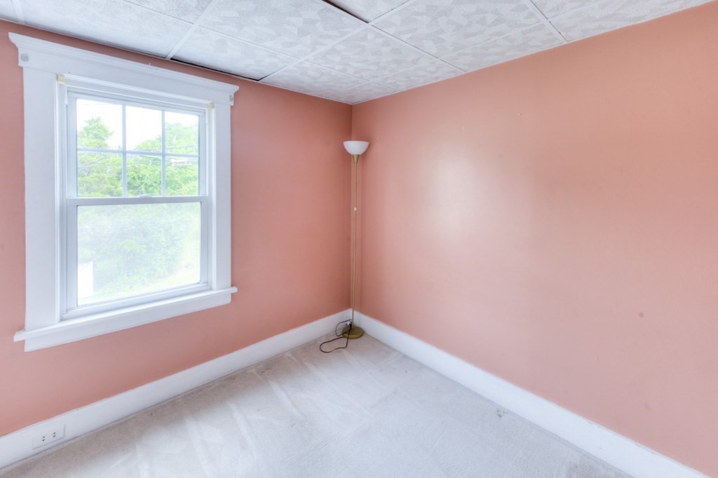 62 Rolfe Ave Property Photo 20