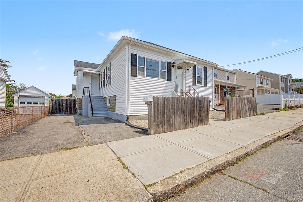 496 Tucker St Property Photo 16