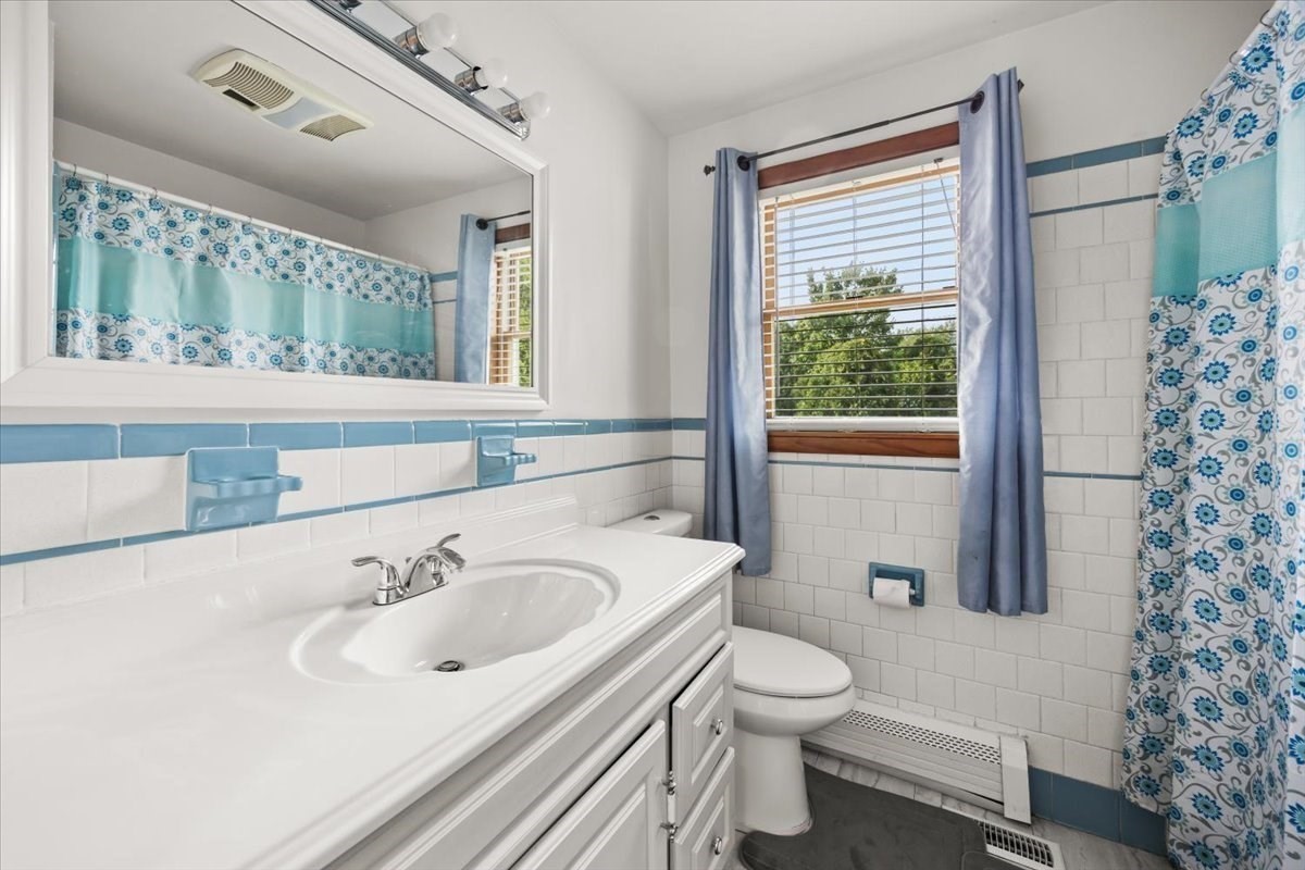 82 Midland Rd Property Photo 11