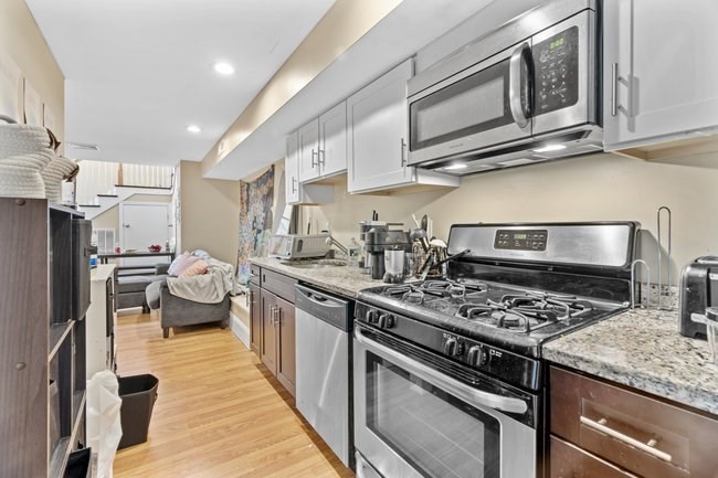 4 Burke St Property Photo 13