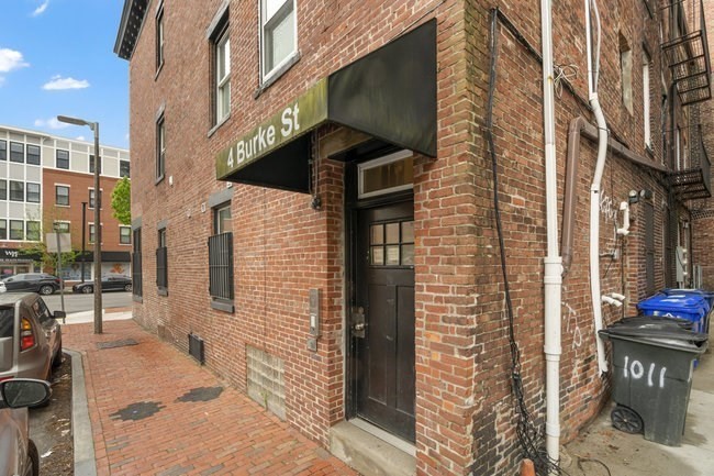 4 Burke St Property Photo 25