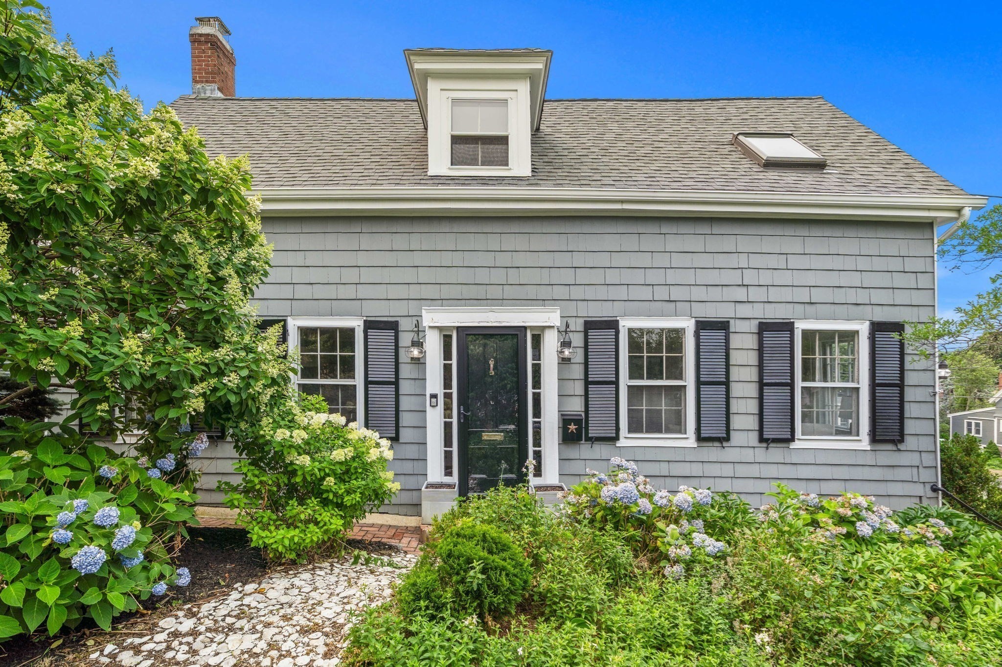 14 Linden Street Property Photo 1